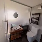 아파트 Casa Slarku - Luxury Container 미슈콜츠