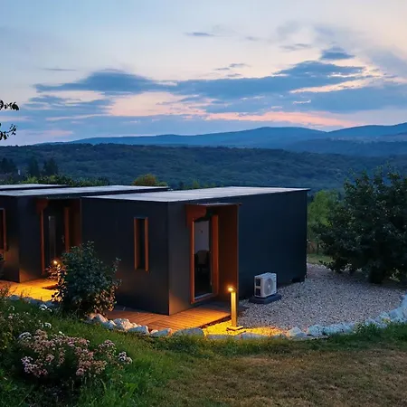 Casa Slarku - Luxury Container