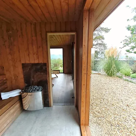 Casa Slarku - Luxury Container Appartement Miskolc