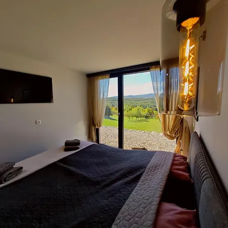 Casa Slarku - Luxury Container Daire Miskolc