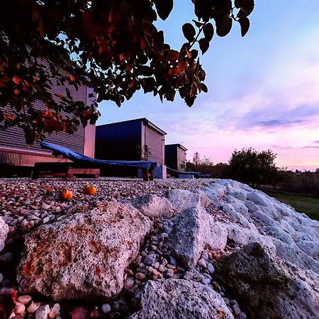 Casa Slarku - Luxury Container Appartement *