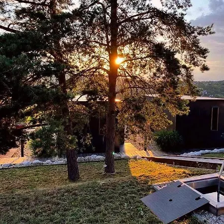 شقة Casa Slarku - Luxury Container ميسكولك