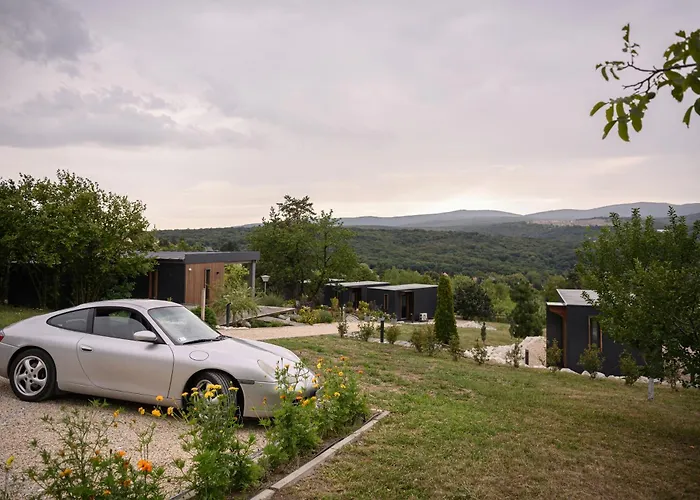 Casa Slarku - Luxury Container