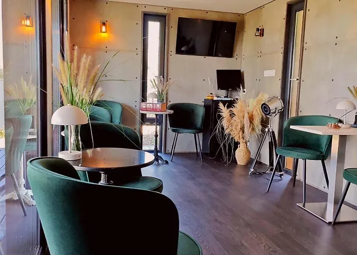 Casa Slarku - Luxury Container Appartamento Miskolc